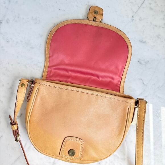 Coach Shoulder Bag Leather Saddle Tan Buckle Western Boho Crossbody - Picture 12 of 16